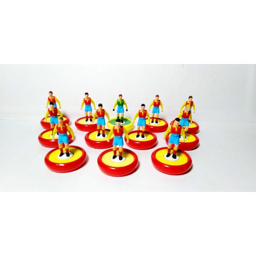 Subbuteo Andrew Table Soccer Melchester Rovers vintage kits on RSB Professional Bases